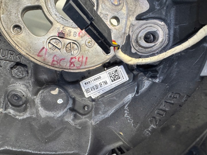 фото №6, Audi a4 b7 руль кожа мультифункция 8e0419091ef