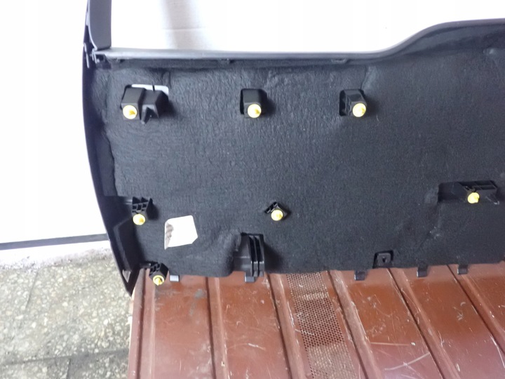 фото №9, Оббивка кришки багажника mercedes gls ii x166 3.0 17r a1667404100 9383