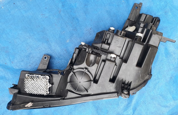 фото №10, Mg 4 ev лампа фара перед передня права повний led систем saic vision