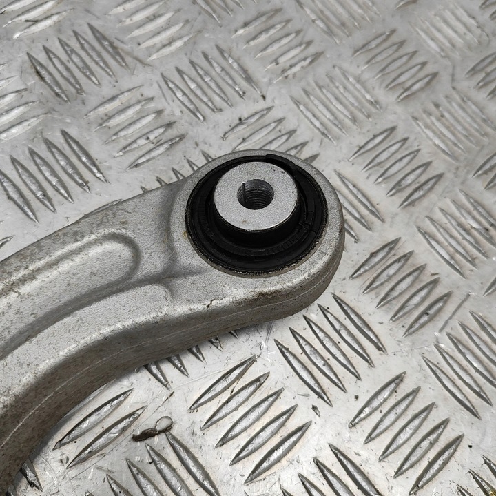 фото №7, Audi q4 sportback e-tron 2023 права сторона верхній важіль задній