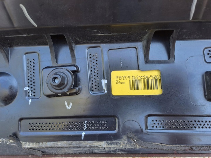 фото №10, Спойлер кришки chrysler pacifica 16-26r prv bdb козирок спойлер