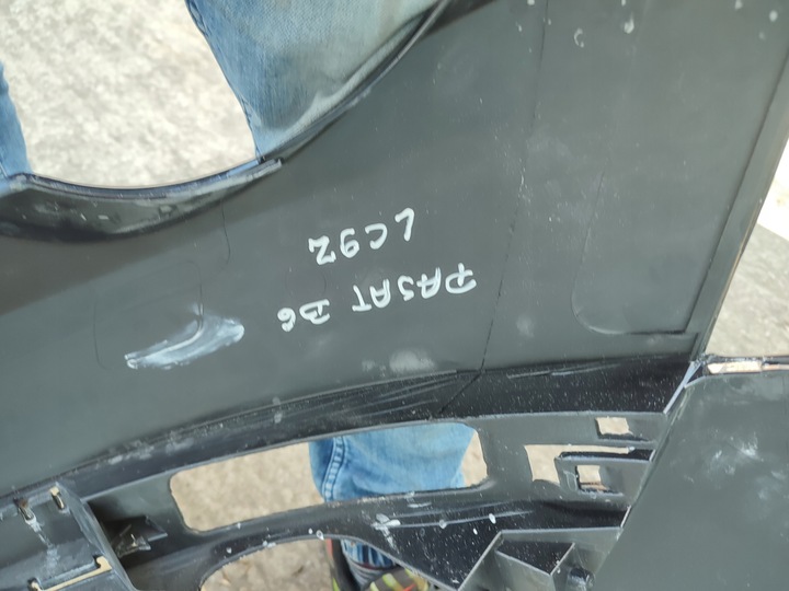 фото №15, Бампер перед переднее volkswagen passat b6 lc9z