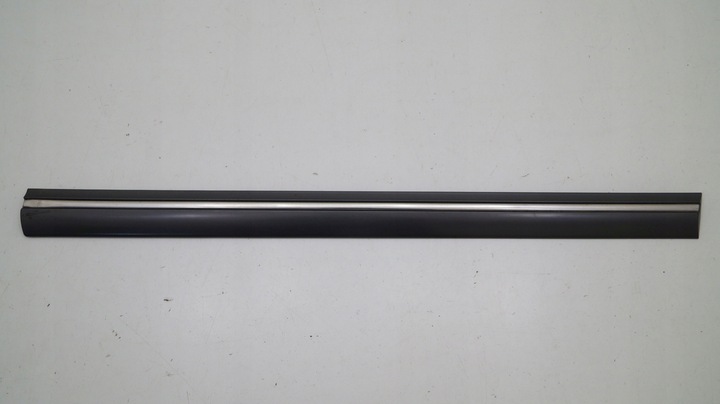 фото №1, Mercedes e-klasa 210 w210 планка дверь перед правая