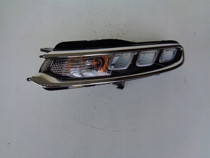 фото №1, Галоген лівий citroen c3 iii led 16-