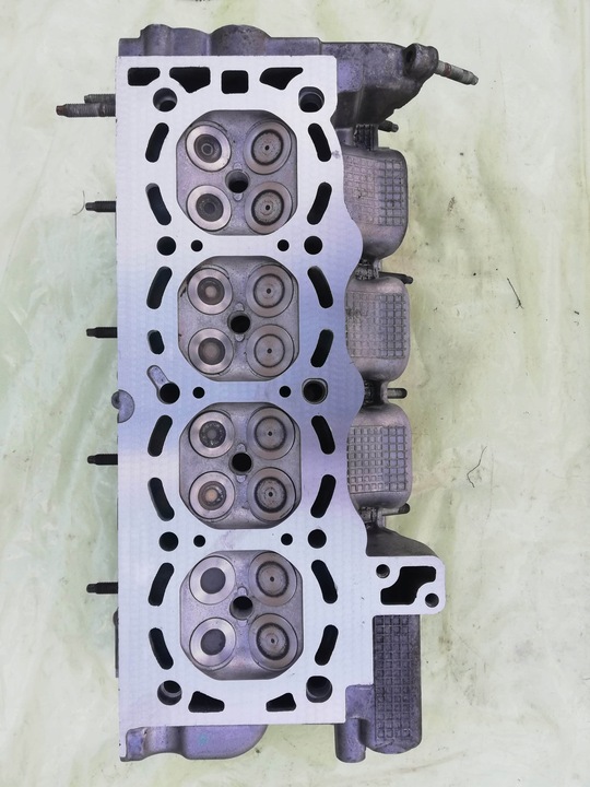 фото №1, Головка astra meriva zafira vectra b c 1.8 16v x18xe1 x18 xe1 13106874