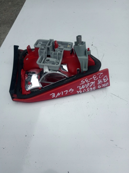 фото №11, Audi a4 b8 фара зад права w кришка багажника універсал!!! 8k9945094 23-35