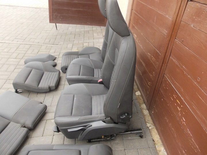 фото №9, Сиденья volvo s40 2,0 d 2005 год