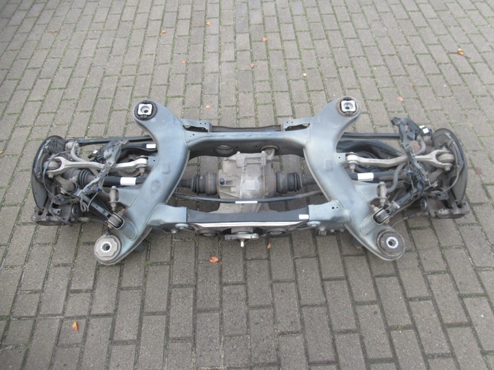 фото №1, Подвешивание зад задние mercedes c-klasa w206 1.8 комплектные