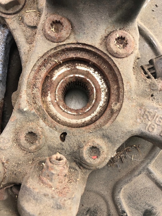 фото №13, Vw golf v поворотный кулак правые перед 1k0