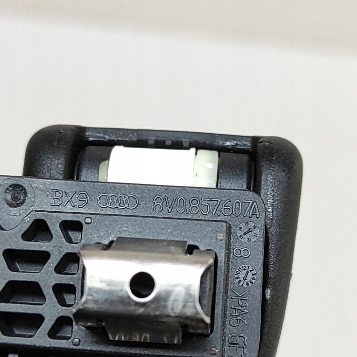 фото №8, Audi rs3 2018 комплект uchwytów do стеля