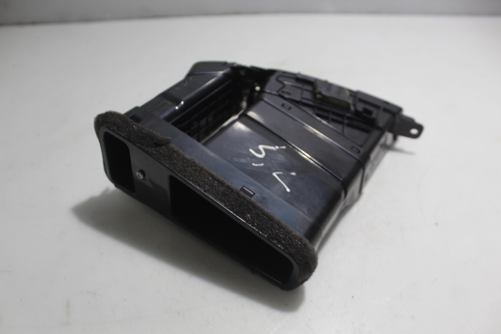 фото №3, Решітка повітропровід середня ліва kia ceed i