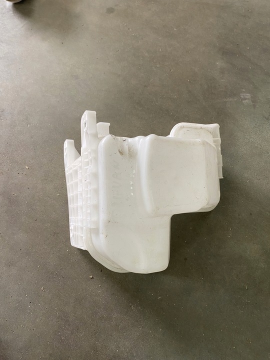 фото №1, Tiguan ii 16- бачок омывателя 5na