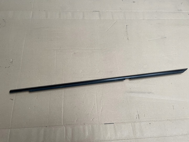 фото №1, Планка накладка дверь правые зад mercedes gle w166