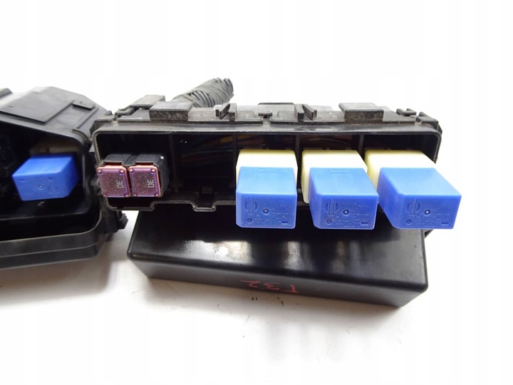 фото №5, Реле коробка запобіжників kpl. nissan x-trail t32 1.6 dci