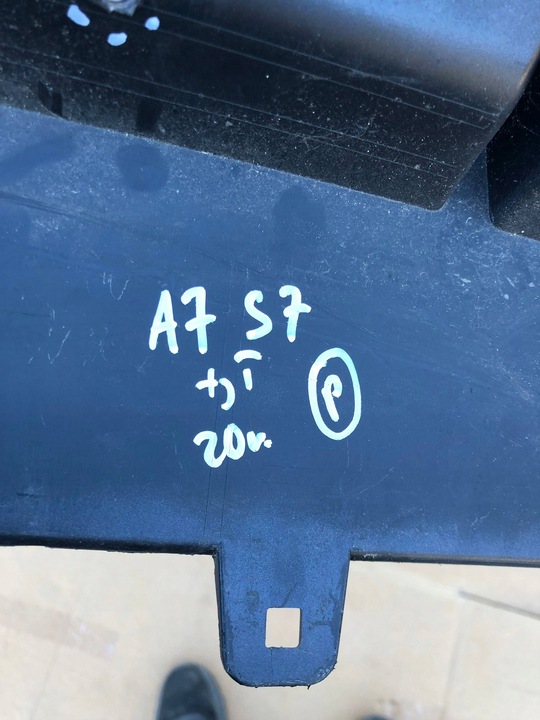 фото №10, Дифузор спойлер бампера зад audi a7 s7 4k8 4k8807521d