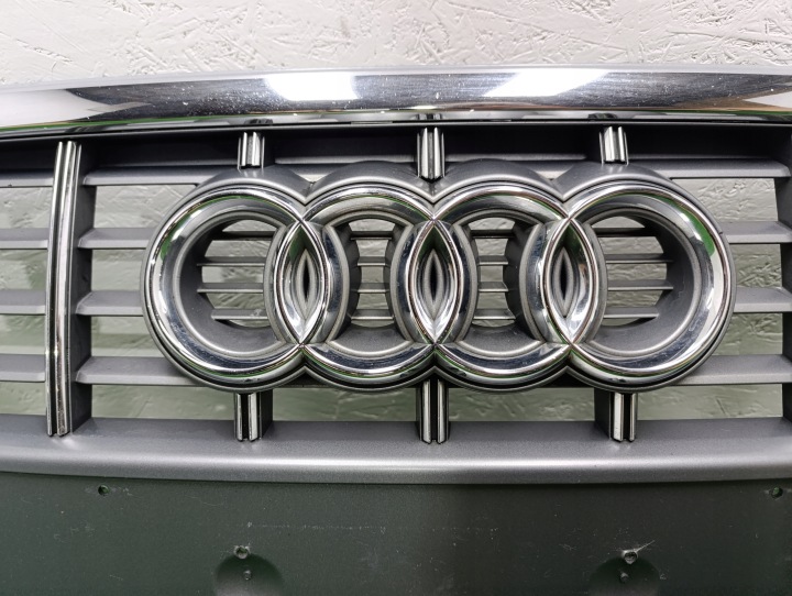 фото №13, Audi a4 b8 8k0 дорестайлінг 08r- центральна решітка бампера перед передня s-line