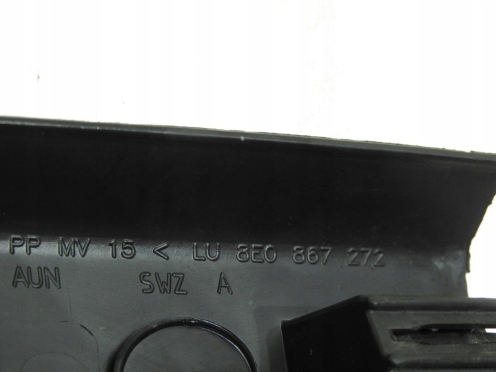 фото №7, Audi (oem) 8e0867272