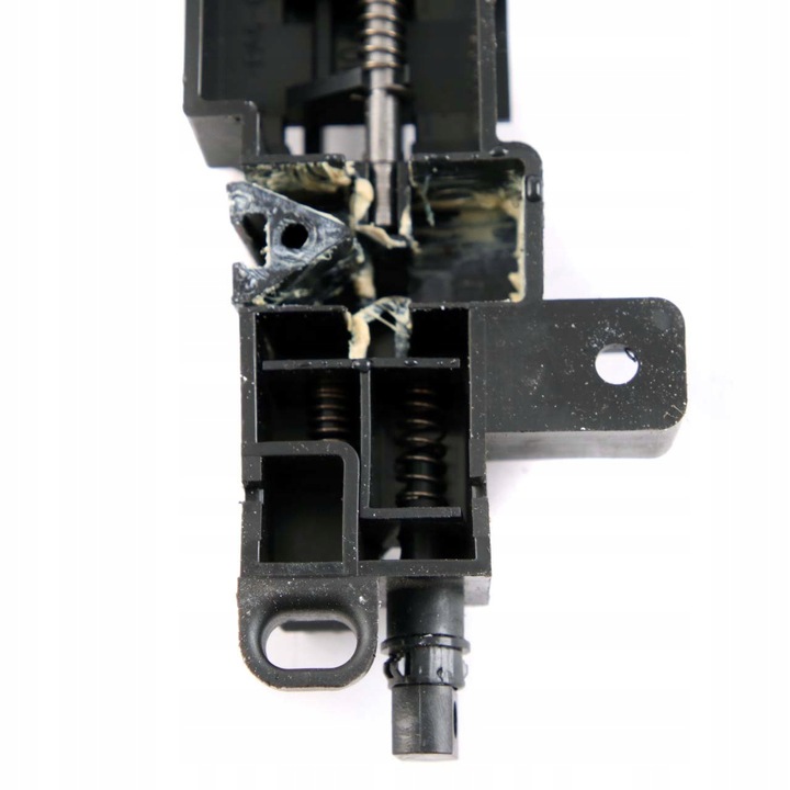 фото №10, Bmw z4 e85 e86 замок консоли задней 7068449