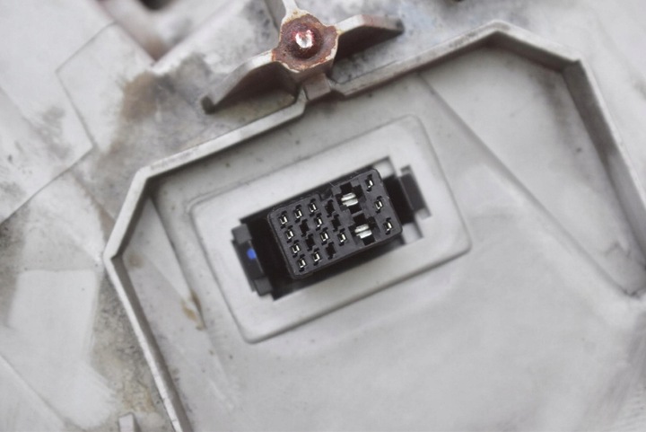 фото №7, Фара левый лампа перед ксенон eu a2038203761 mercedes c-klasa w203 00-04