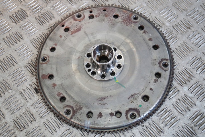 фото №1, Колесо маховики a8 a6 a4 4h0 059105323bj