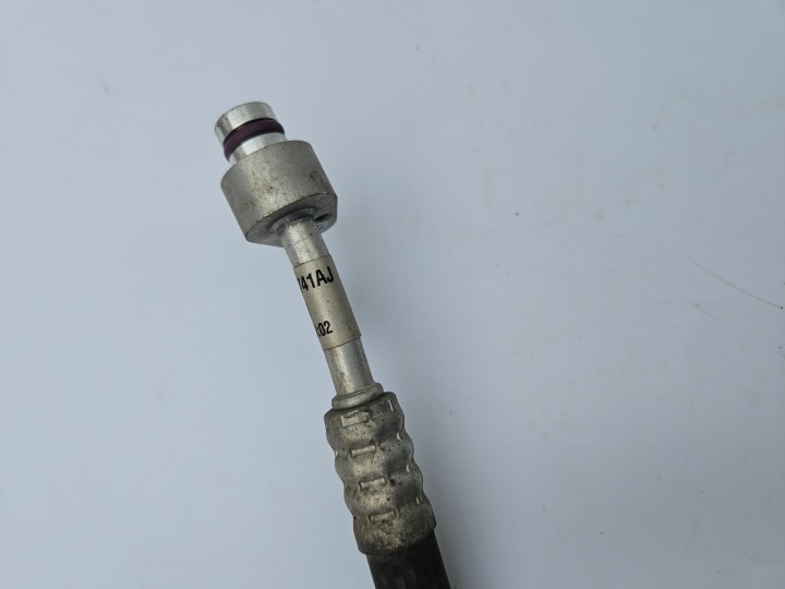 фото №5, Трубка  шланг кондиціонера audi a4 b9 8w 2.0 tfsi 2.0t 8w0816741aj