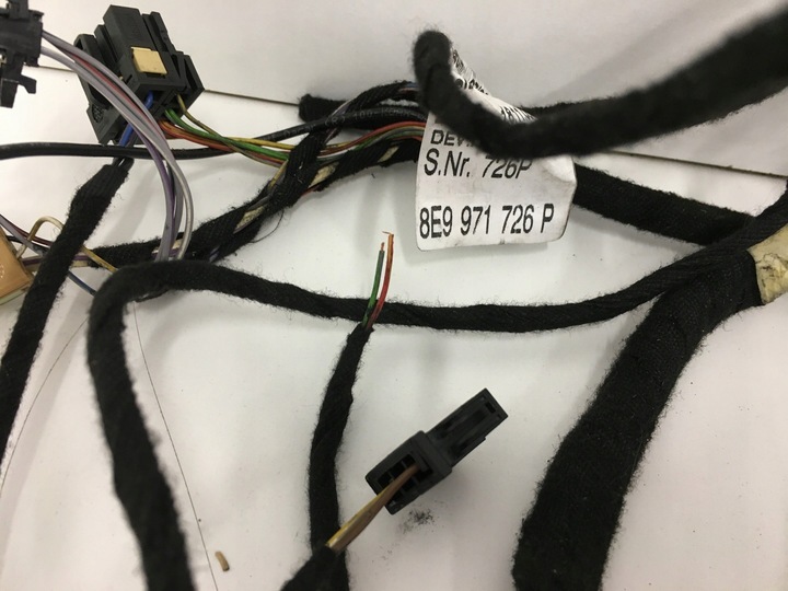 фото №14, Жгут установка крышки багажника 8e9971726m 8e9971726p audi a4 b7 04-08