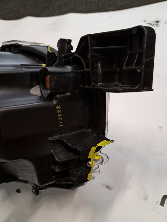 фото №16, Toyota hilux лампа правая перед передняя 81110-0kk60 1ej-923364-040 d674