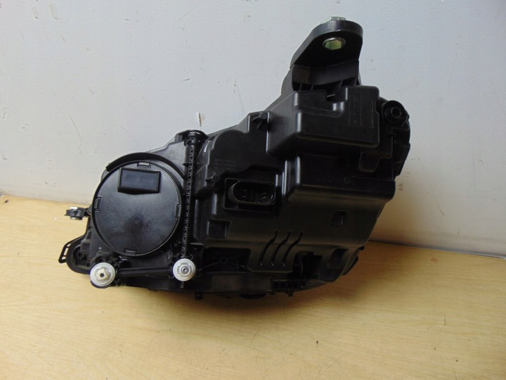 фото №10, Mercedes w213 полный led фара правая a2139069209