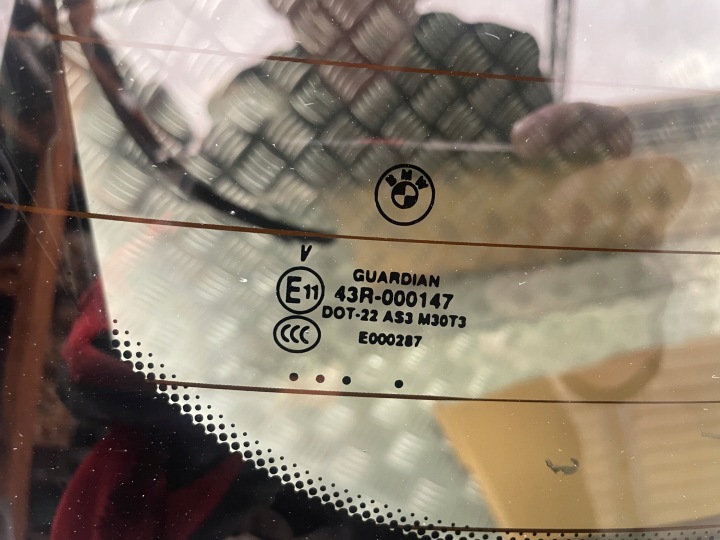 фото №8, Крышка багажника стекло bmw x5 f15 475 чёрный sapphire