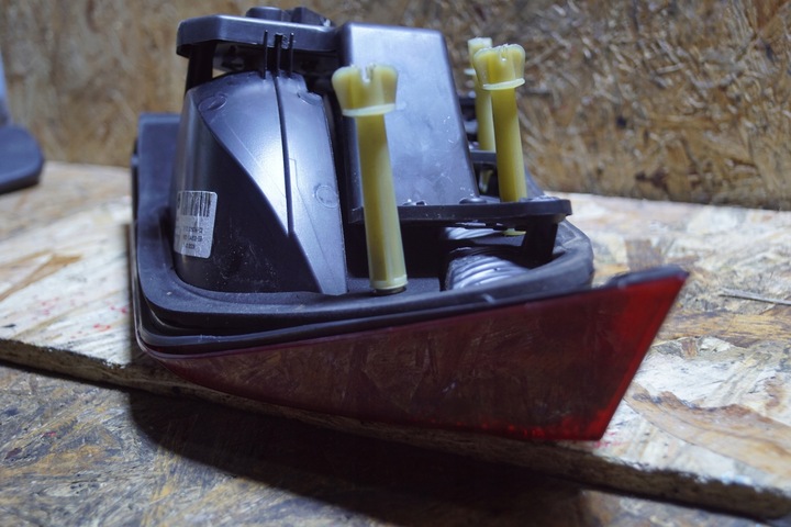 фото №14, Лампа праві зад ford galaxy mk3 кришка