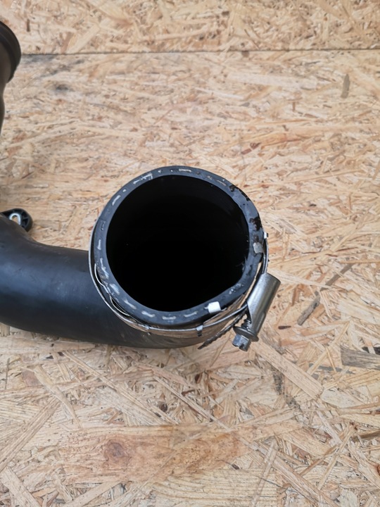 фото №7, Audi rs3 8y труба интеркулер 8v0145745b 8v0145727