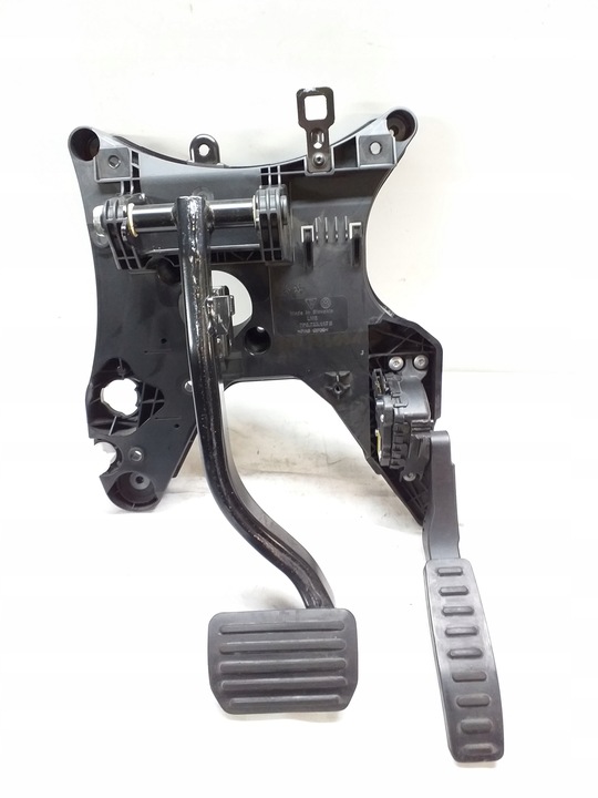 фото №1, Cayenne touareg педаль газа + тормоза