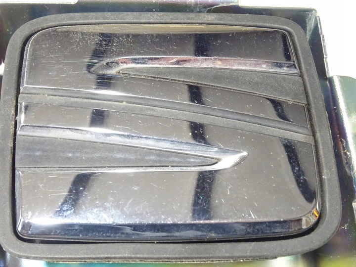 фото №4, Ручка емблема мікровимикач кришки зад seat ibiza v 5 6f0 2017-2024 6j0827565a
