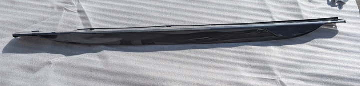 фото №1, Cupra born 10e поріг планка порогова накладка права 10e853856a