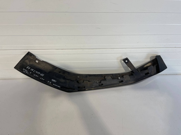 фото №7, Bmw 5 g30 g31 карбон рестайлінг молдинг бампера права перед 51192417188