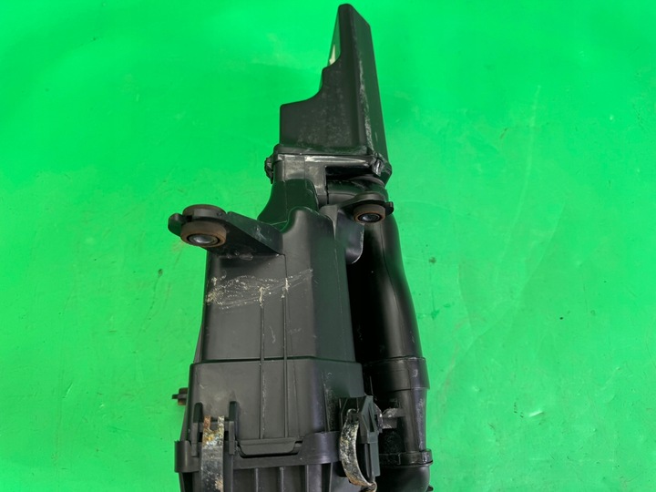 фото №13, Корпус фильтра воздуха 28112-1j000 hyundai i20 i 1.2b 16v 08-