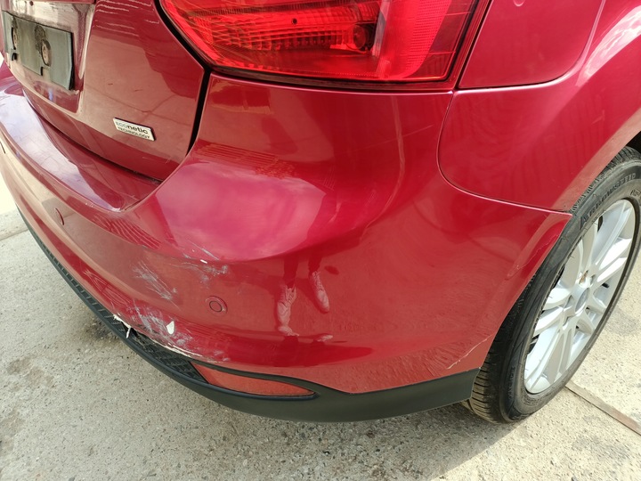 фото №8, Бампер задній зад ford focus mk3 хетчбек pdc