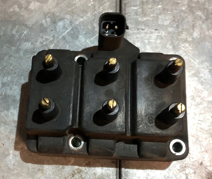фото №1, Chrysler voyager iii 3.3 котушка запалювання 5233140