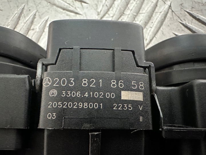 фото №7, Mercedes w203 панель переключатель 2038218658