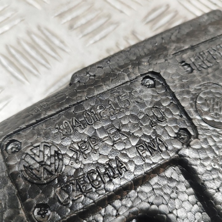 фото №6, Audi q4 sportback e-tron 2023 ушка буксировочные / зажим