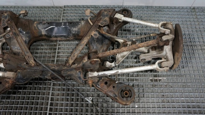 фото №8, Балка підрамник колиска підвішування зад задні поворотна опора ступиця infiniti q50 2.2