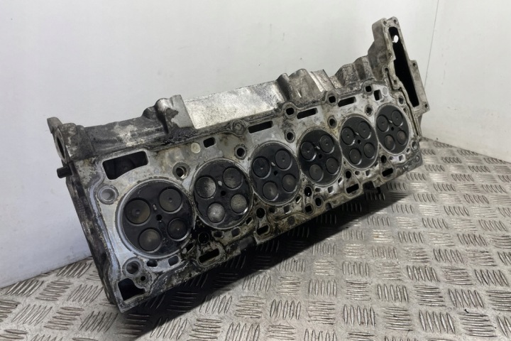фото №11, Головка двигателя bmw 5 f10 7800003 3.0l дизель 180kw 2011