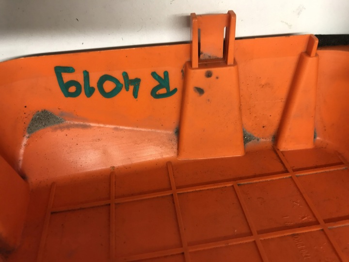 фото №5, Tesla 3 кришка порту заряджання 1479255-00-b