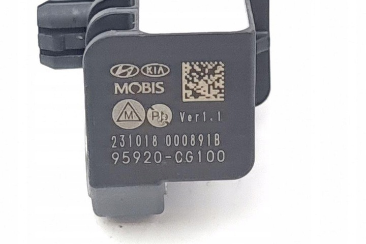 фото №7, Левый боковой датчик удара kia niro 95920cg100 электрический 150kw 2024