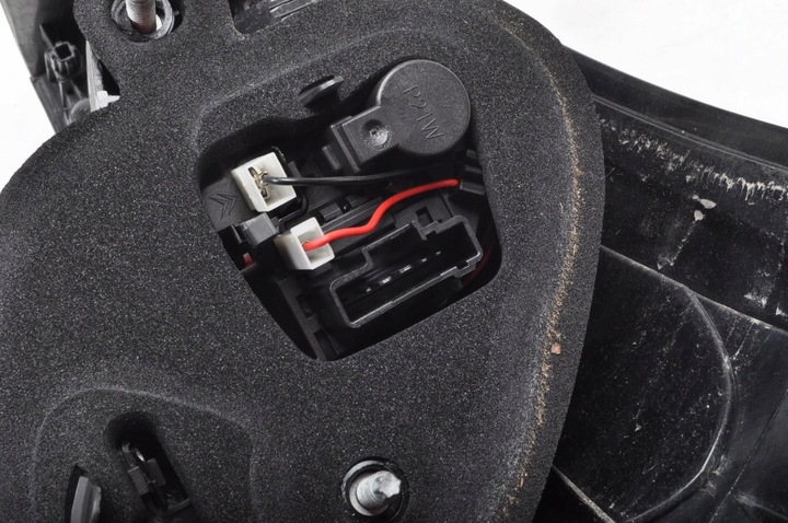 фото №8, Citroen ds4 лампа левая задняя левый зад hb 9687338180