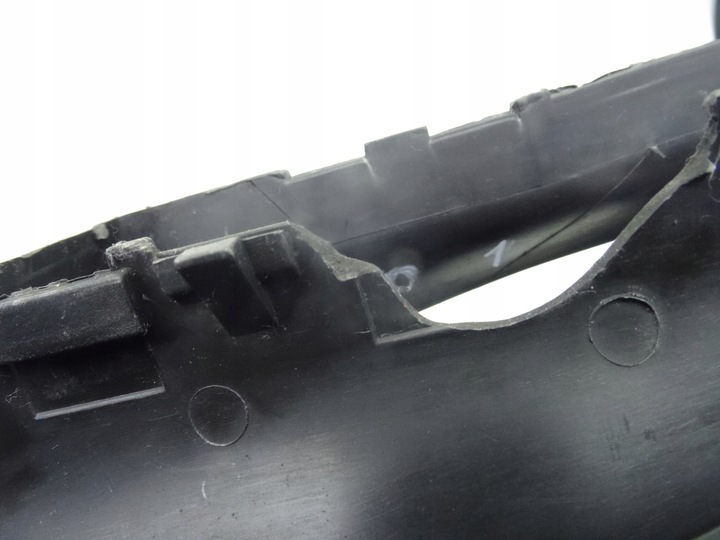 фото №5, 077129617b audi a8 d2 94-02 воздуховод воздуха