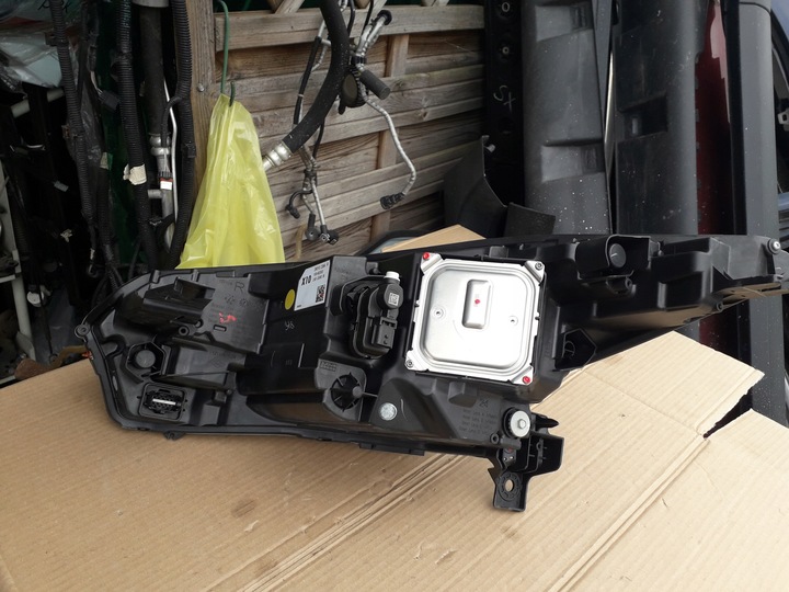 фото №8, Лампа передняя правая renault zoe полный led 19-