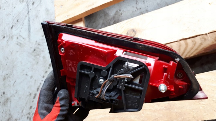 фото №9, S4 b8 a4 лампа правая правые зад w крышка багажника led