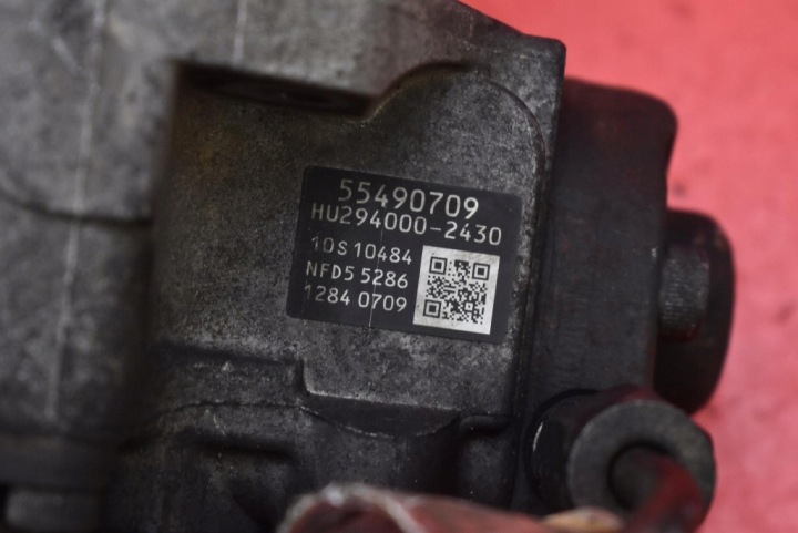 фото №6, Насос топливная рейка 55490709 opel astra 5 v k 1.6 cdti 136 km 15-20