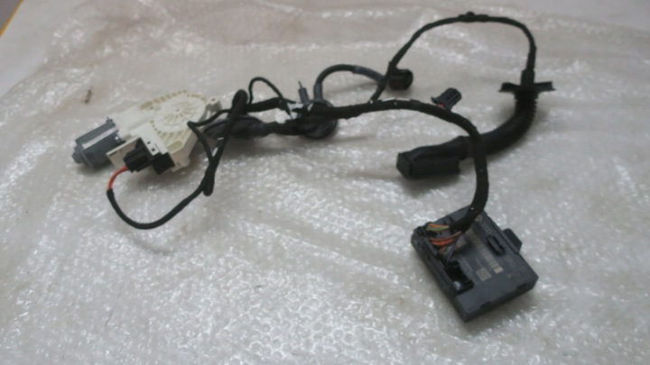 фото №1, Audi a4 b8 модуль блок управления дверь зад левый 8k0959795a